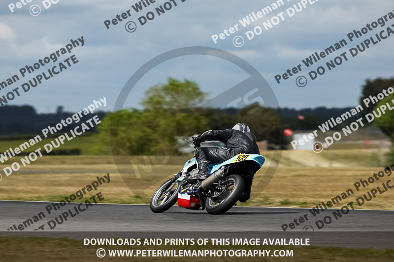 enduro digital images;event digital images;eventdigitalimages;no limits trackdays;peter wileman photography;racing digital images;snetterton;snetterton no limits trackday;snetterton photographs;snetterton trackday photographs;trackday digital images;trackday photos
